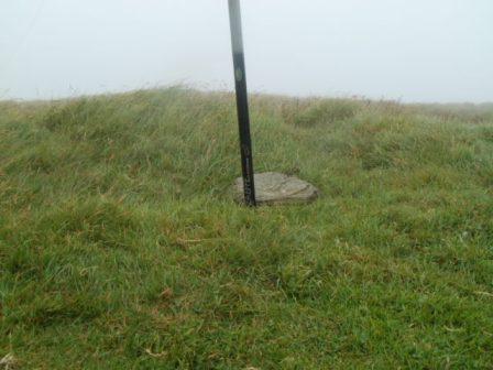 The base of my mast was about as far as I could see on the summit!