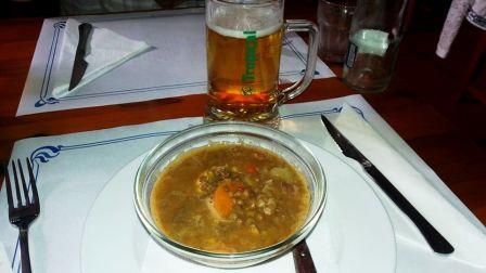 Cerveza grande and Canarian ranch stew