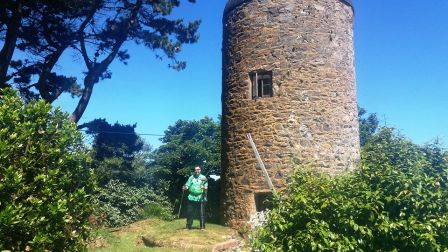 Tom on Le Moulin