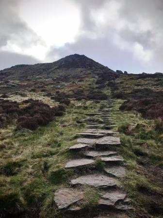 Steep ascent of Kinderlow End