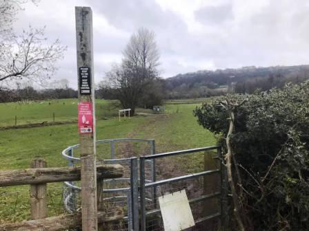 Continuing the footpath across farmland in Kerridge