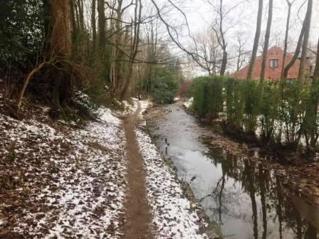 Riverside path from Sutton village to Sutton Hall