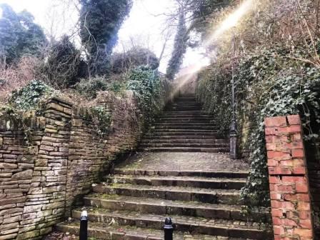 Step Hill - back up to the Market Place