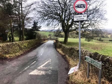 Turn right into Cliff Lane
