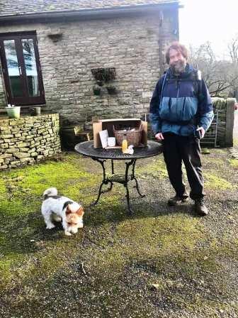 It seems this lovely little dog loves to meet walkers passing through!