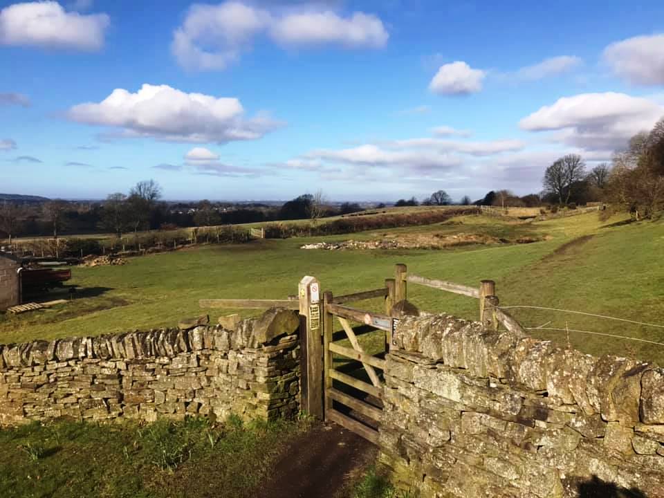 Continuing on the path past Lower Swanscoe Farm