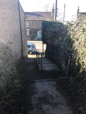 Ginnel down to Rainow Road