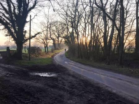 Lane past Moss Farm