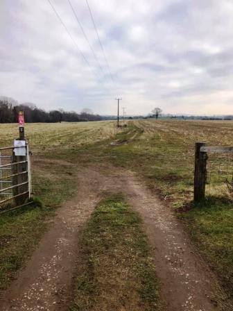 Footpath to Siddington