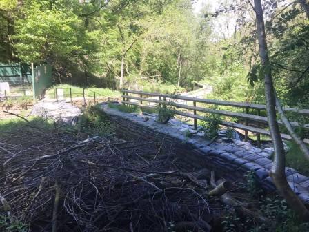 Crossing of Todd Brook by a weir - closed at the present time