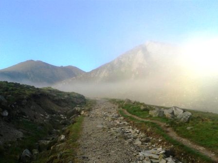 Super morning walking into the Mourne Mountains.  Slieve Bearnagh is the peak over on the left.