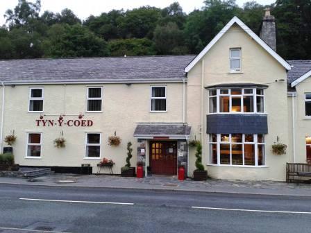 Tyn-y-Coed pub