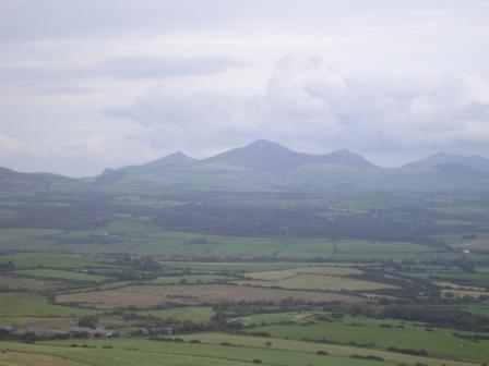 Looking across to Yr Eifl (centre) and Gyrn Ddu (far right) from Carneddol