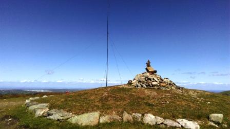 Penycloddiau summit