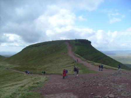 Looking on to Corn Du at the start of the descent