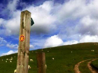 Start of the ascent up Sponds Hill