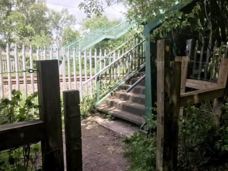 Second railway footbridge on this route