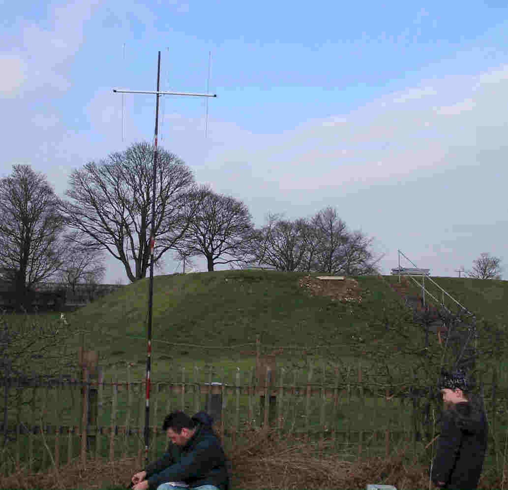 Tom, Liam & SOTA Beam on TW-004!