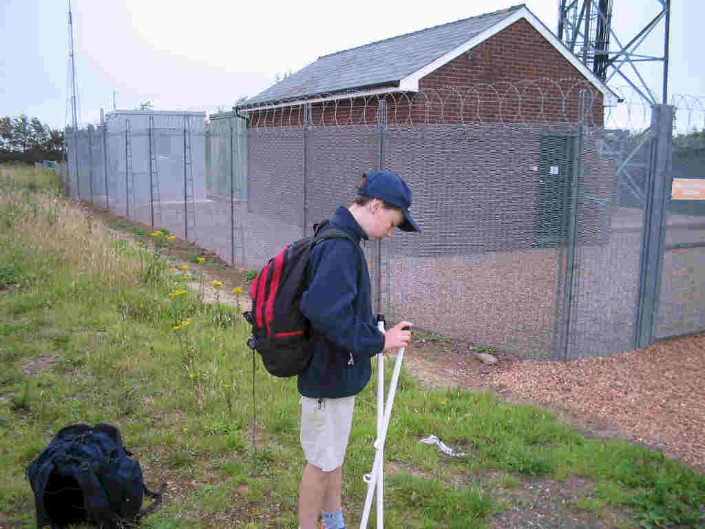 Jimmy begins to set-up the SOTA Beam on Christ Cross