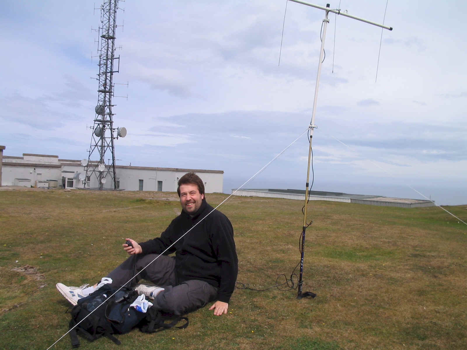 Not the only mast on yhis summit!