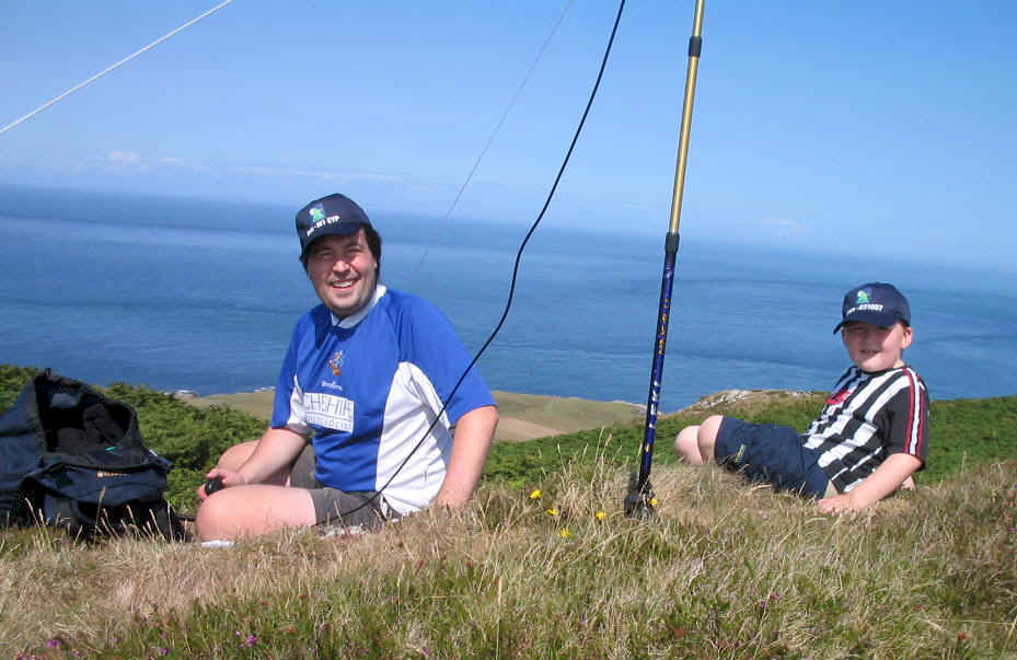 Tom & Liam on Mynydd Enlli NW-072