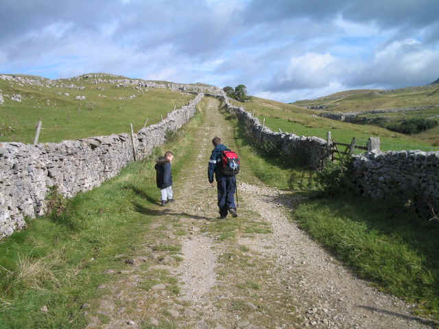 Liam & Jimmy ascend Pen-y-ghent NP-010