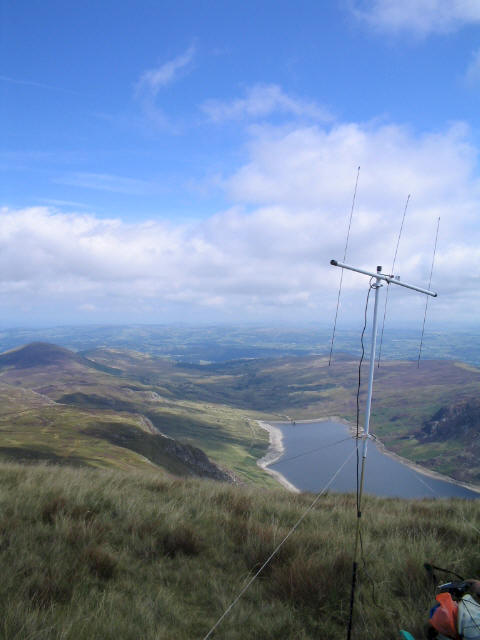 The SOTA Beam on Pen Llithrig y Wrach, overlooking Llyn Cowlyd