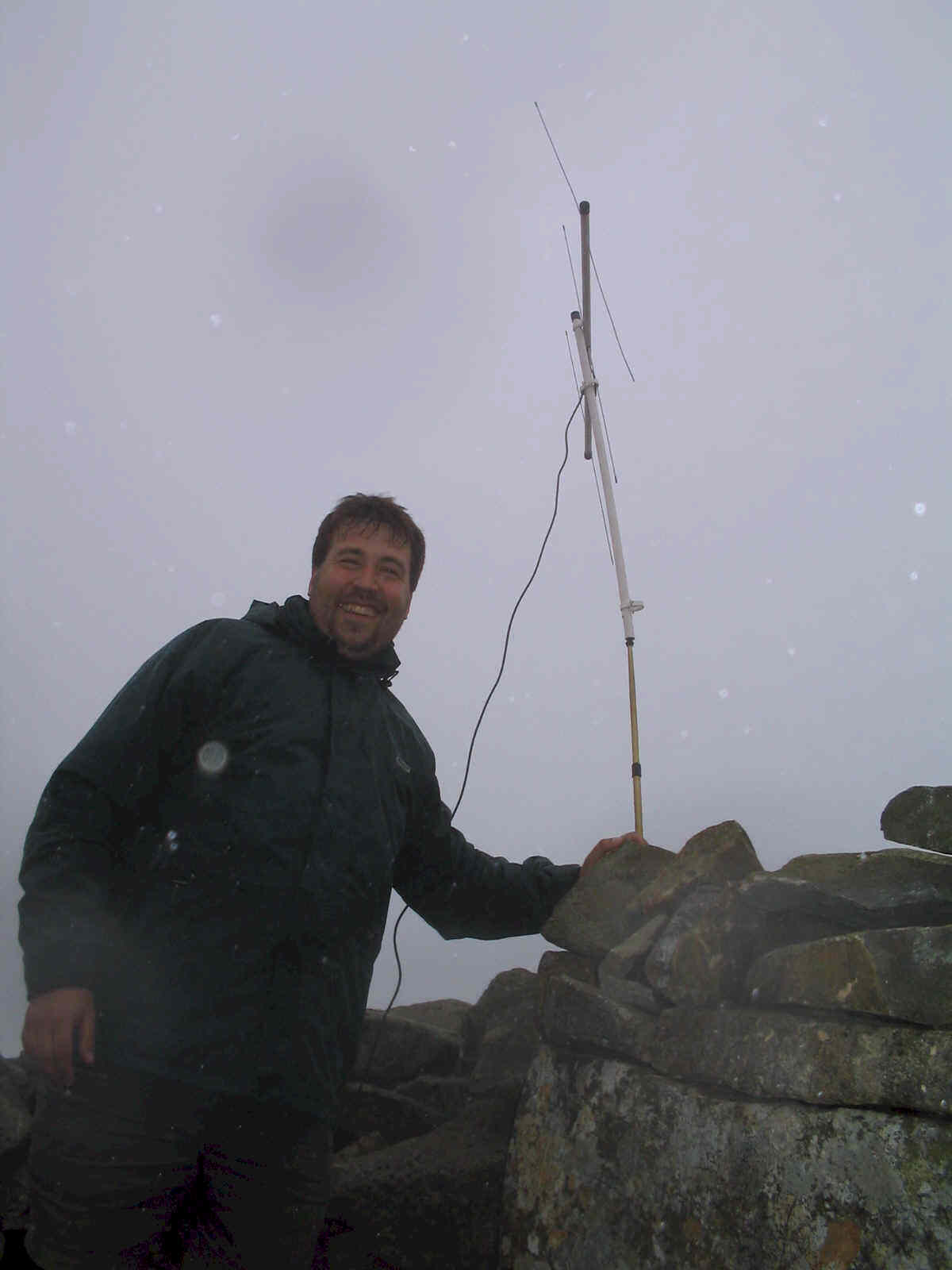 The SOTA Beam set up on the shelter wall